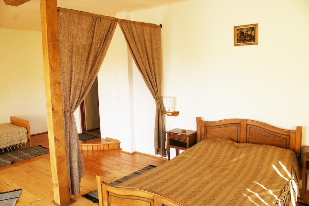 Casa Fortyogo Tîrgu Secuiesc 客房 照片